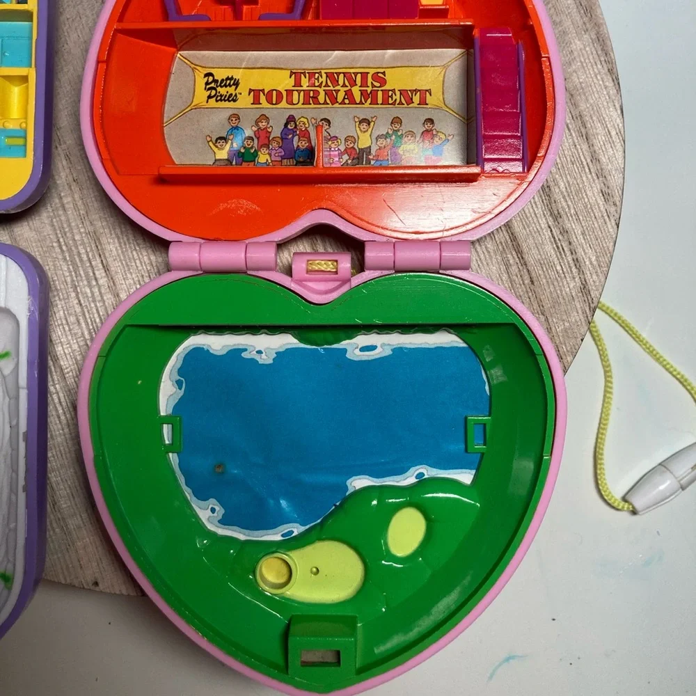 Vintage 1990s Rare Pretty Pixies Compacts - Picture 10 of 13